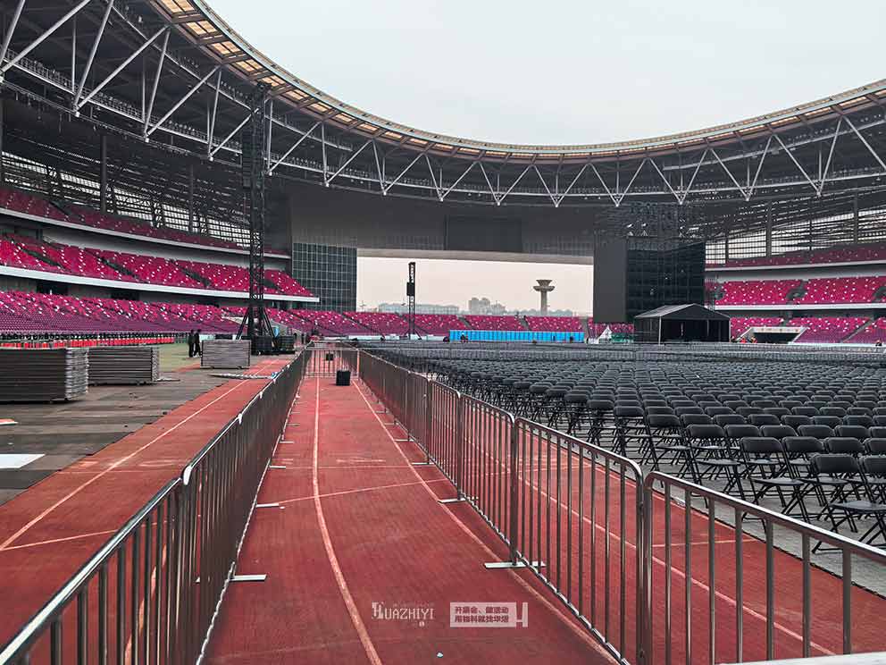 郑州铁马护栏租赁助力奥体中心同一个梦音乐盛典