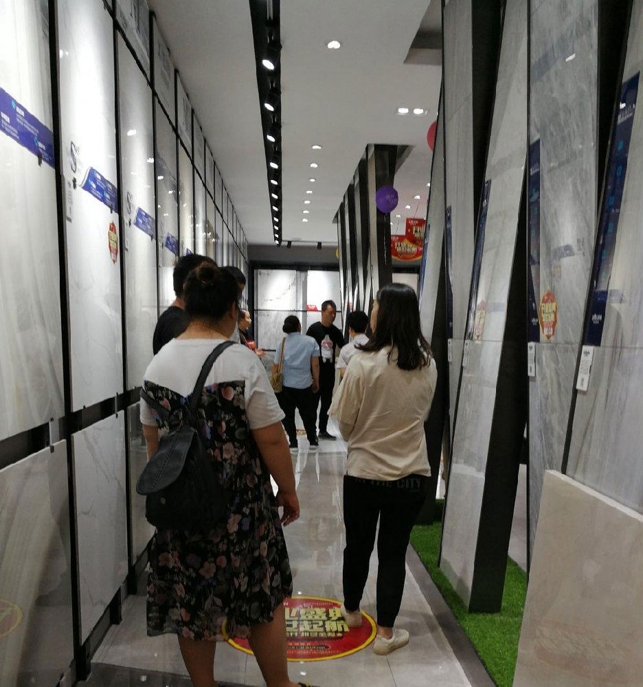 协进陶瓷大连专卖店人流